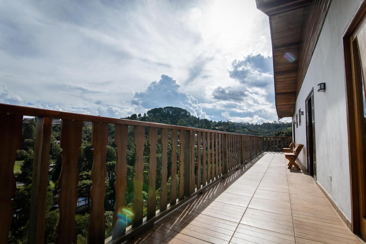 Pousada Villa Paty II Campos do Jordao Exterior photo