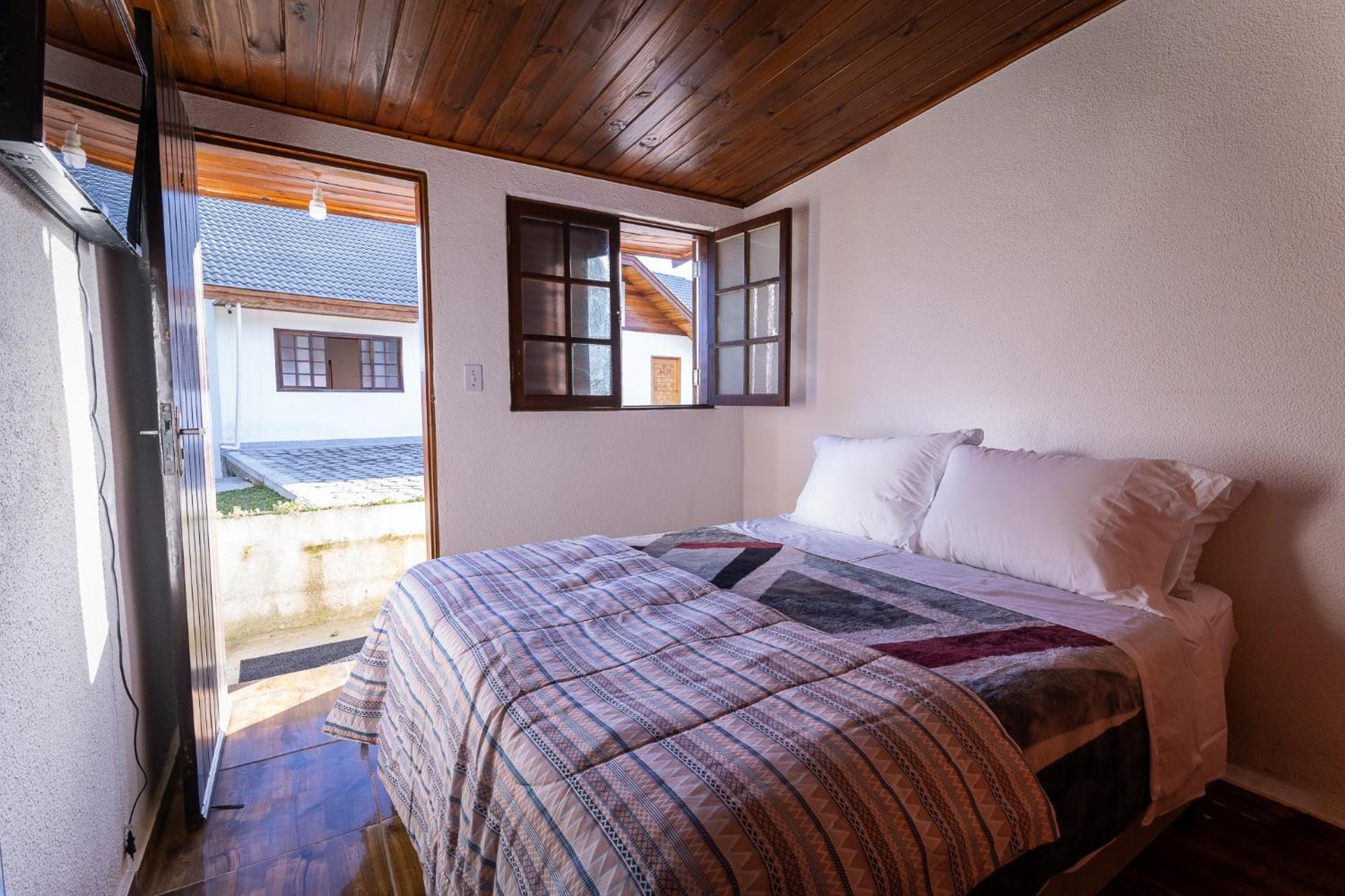 Pousada Villa Paty II Campos do Jordao Exterior photo