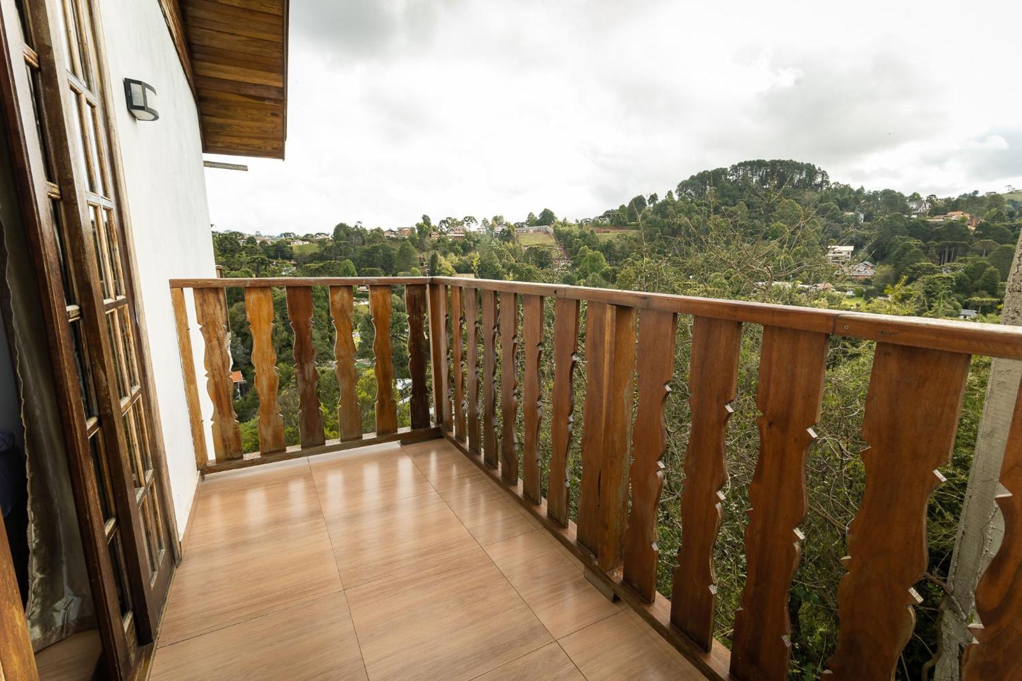 Pousada Villa Paty II Campos do Jordao Exterior photo