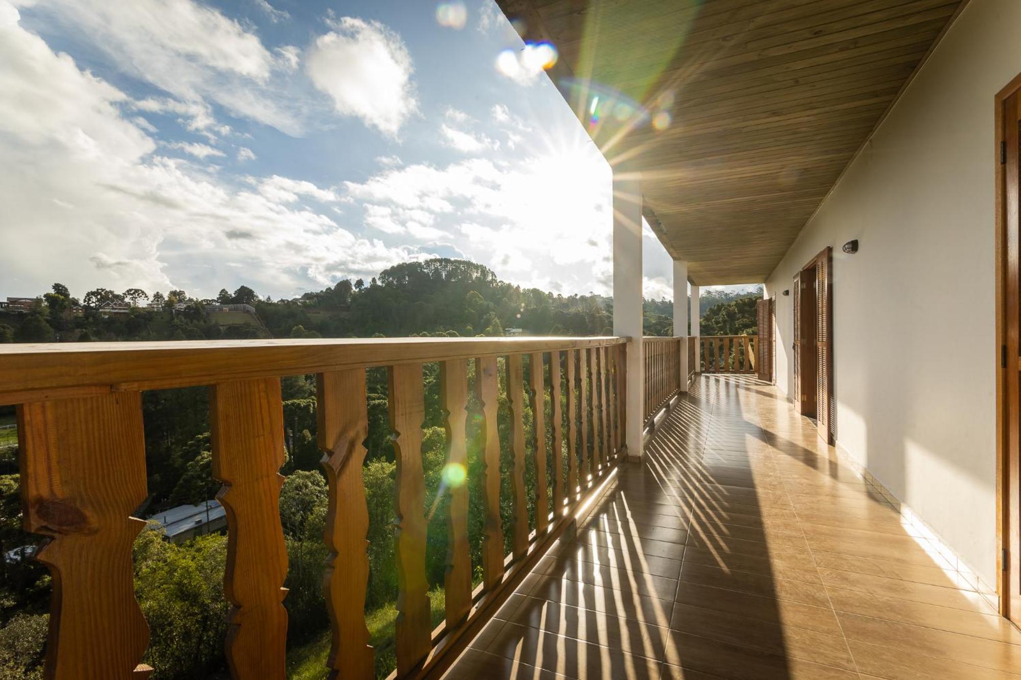 Pousada Villa Paty II Campos do Jordao Exterior photo