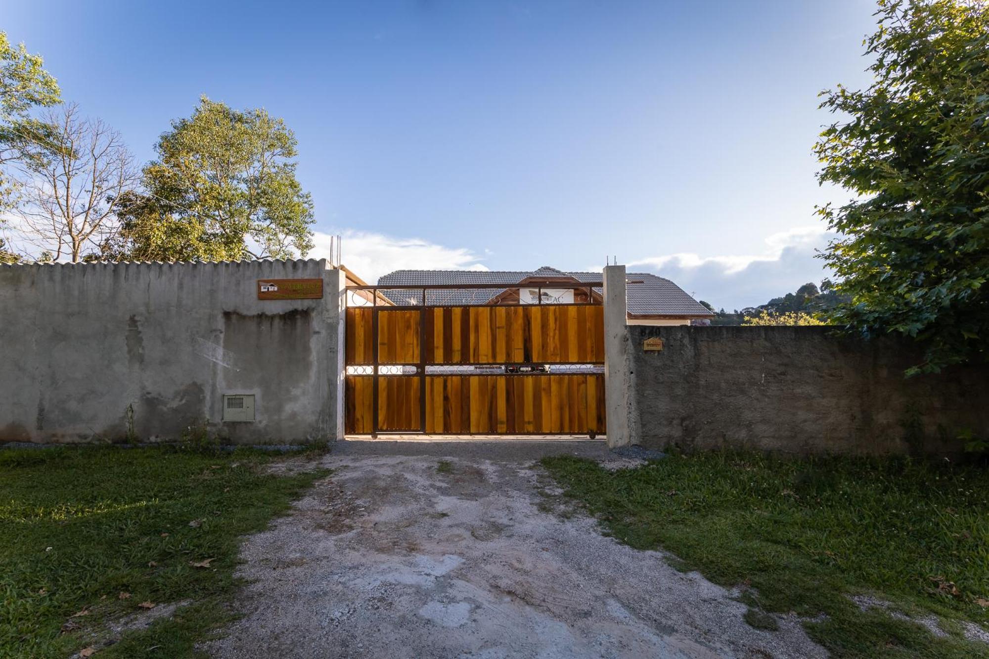 Pousada Villa Paty II Campos do Jordao Exterior photo